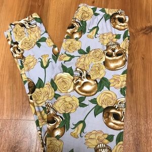 NWT Golden Rose Skulls Halloween TC: 10-20